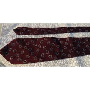Polo Ralph Lauren Wine Burgundy Circular Geometric Silk Tie Handmade in USA 58"